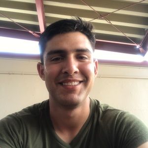 Meet your Posher, Zach